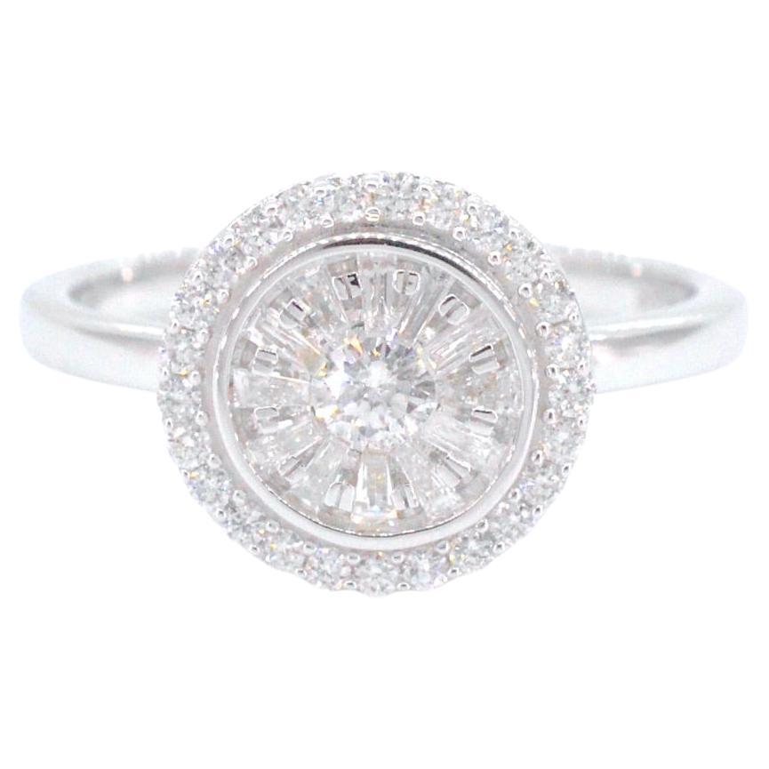 Bague d'entourage en or blanc avec diamants taille brillant et baguette