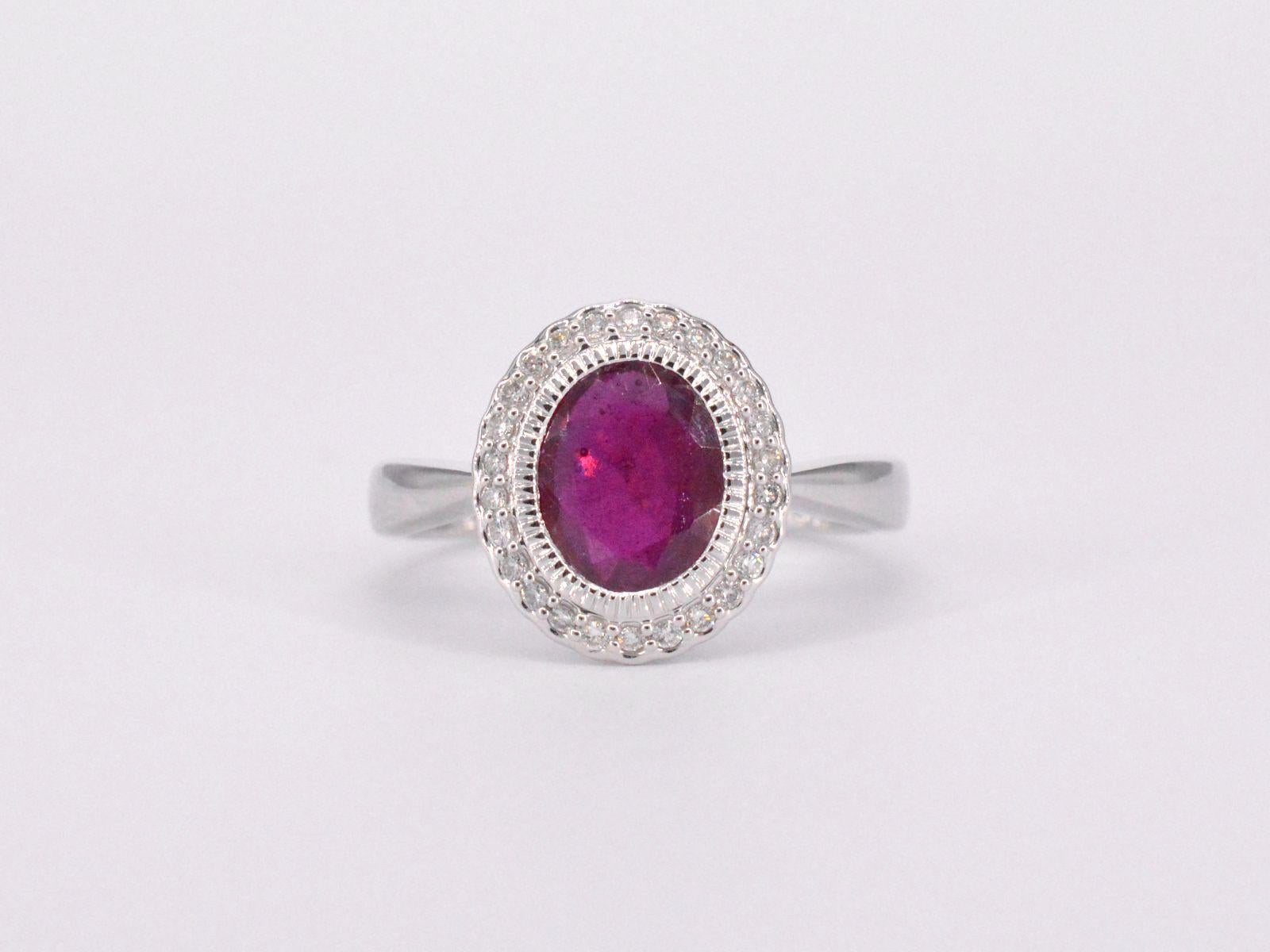 Women's White gold entourage ring with diamonds and ruby For Sale