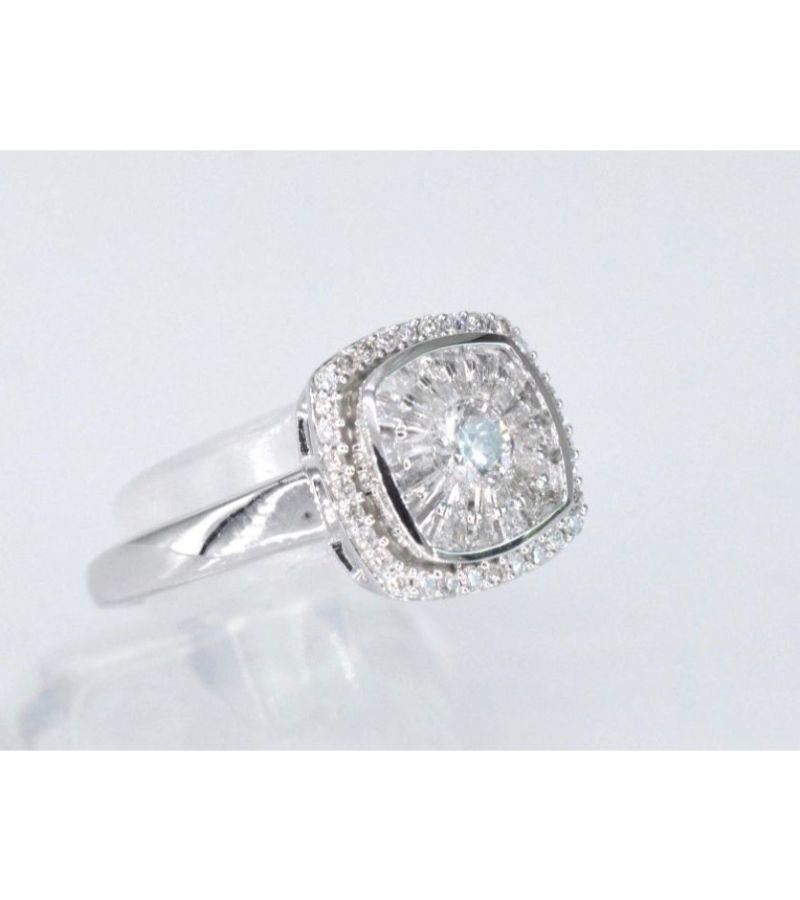 Contemporaneo Anello Entourage in oro bianco con diamanti in vendita