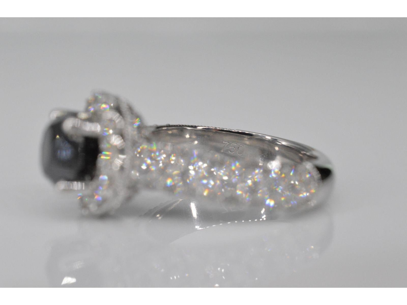 Women's White gold entourage ring with large diamonds and a black diamond For Sale