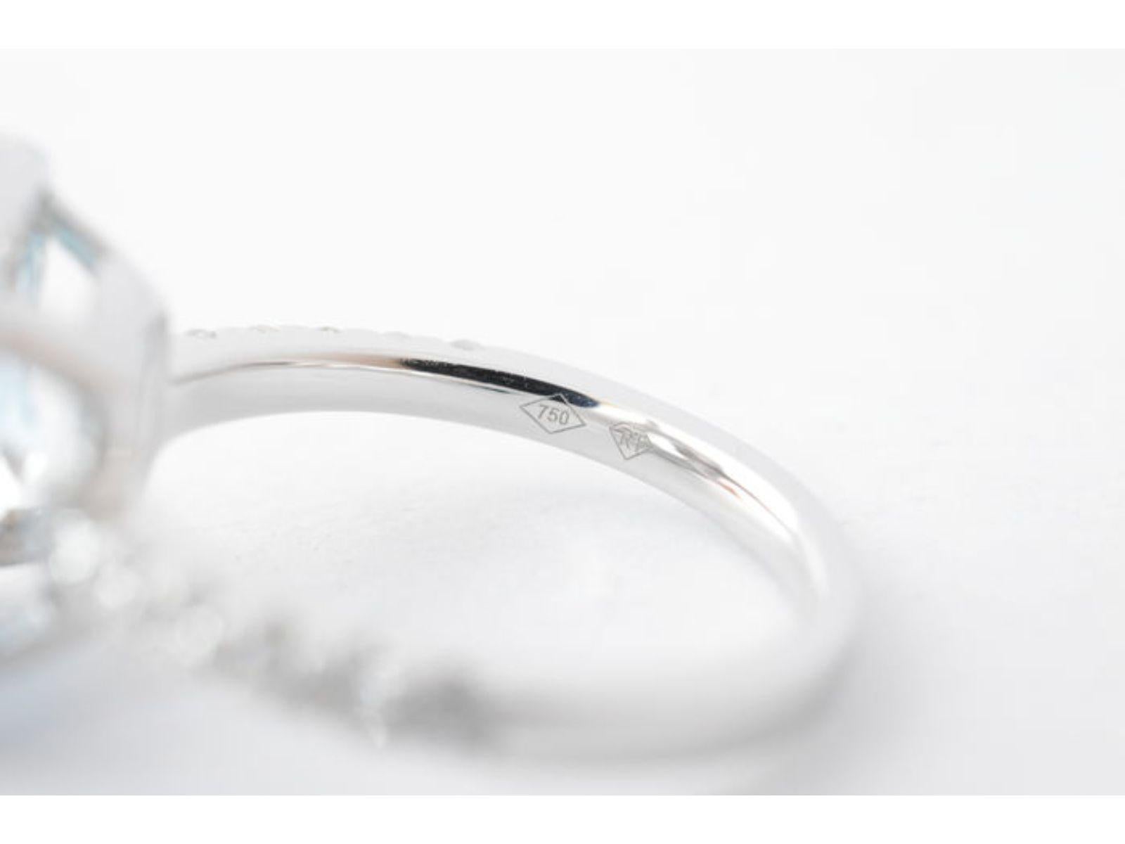 Donna Anello Entourage in oro bianco con topazio naturale e diamanti in vendita
