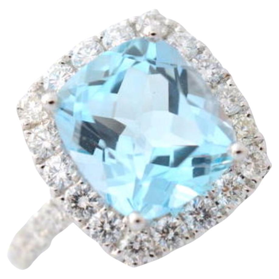 White Gold Entourage Ring with Natural Topaz and Diamonds For Sale