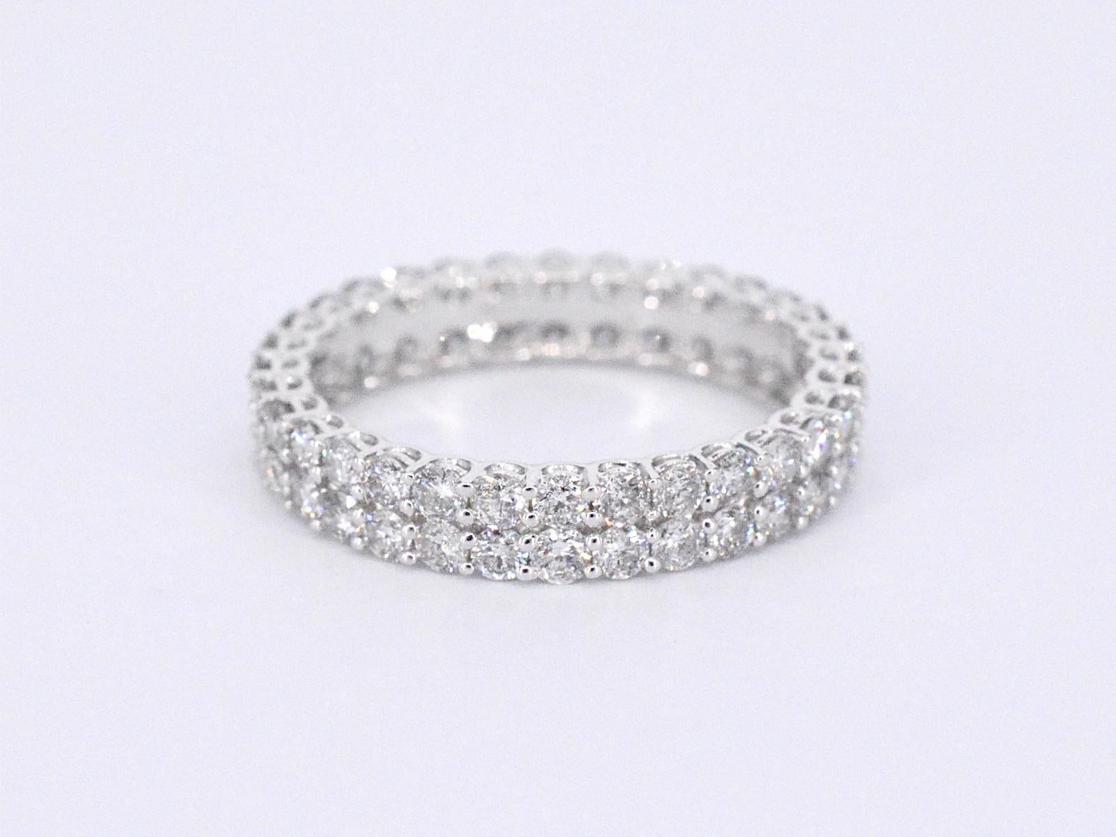 Women's White Gold Eternity Ring with Diamonds For Sale