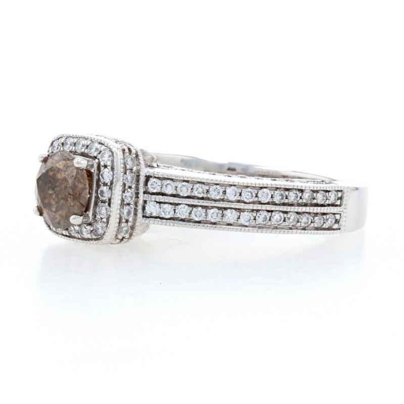 En vente :  Bague de fiançailles en or blanc avec halo de diamants bruns fantaisie, or rond 14 carats 2,02 carats, grain milgrain 3