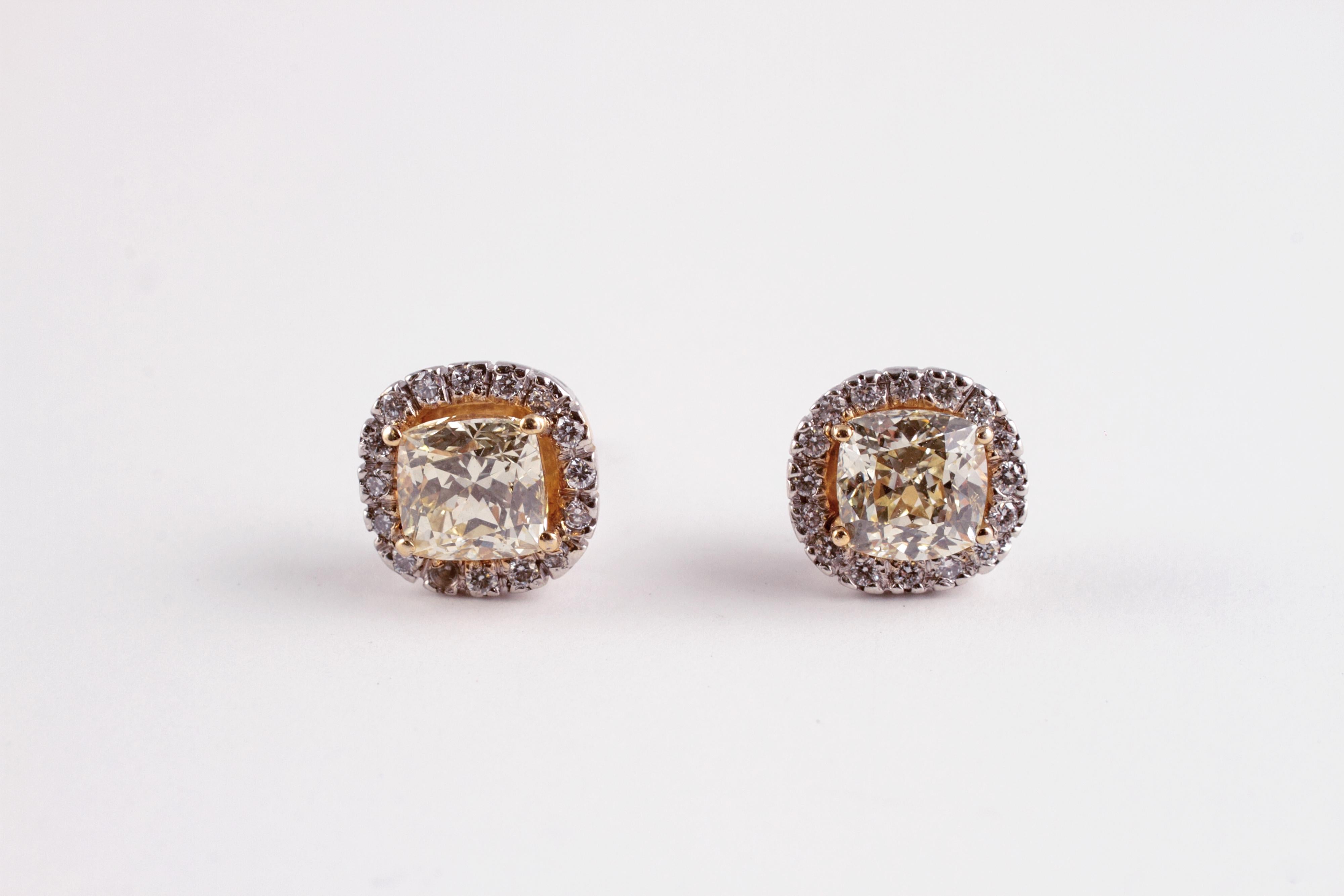 Women's or Men's White Gold Fancy Yellow Diamond and Diamond Earrings