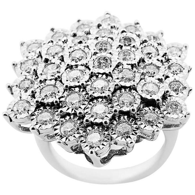 Round Cut White Gold Flower with Brilliant Cut Diamonds Ring For Sale