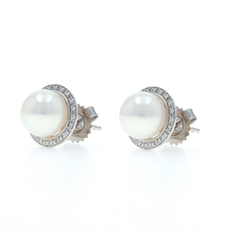 Taille ronde Boucles d'oreilles or blanc perles d'eau douce diamant halo 14k .10ctw Pierced en vente
