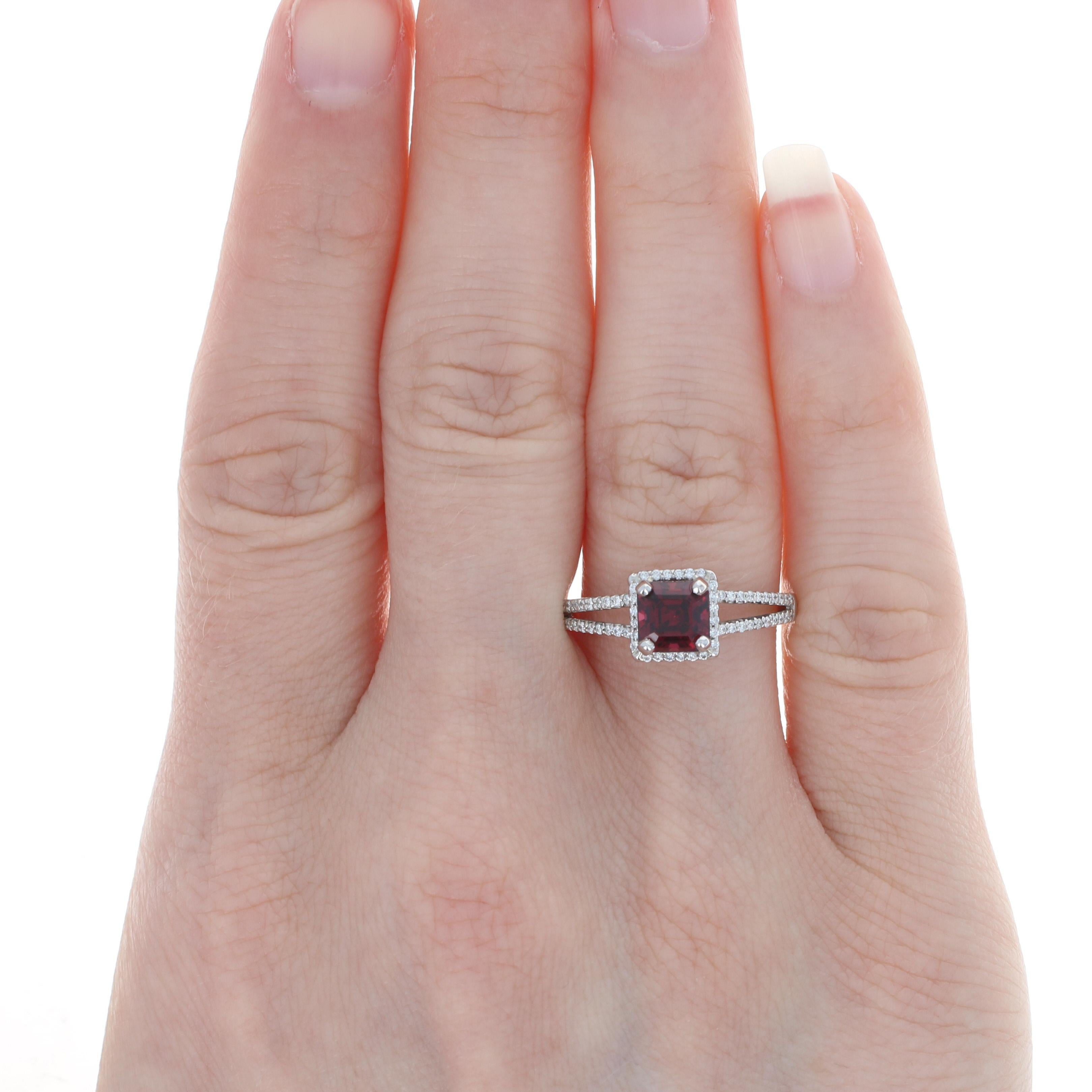 Verlobungsring aus Weißgold mit Granat und Diamant-Halo, 14k Asscher-Schliff, 1,66 Karat () 2