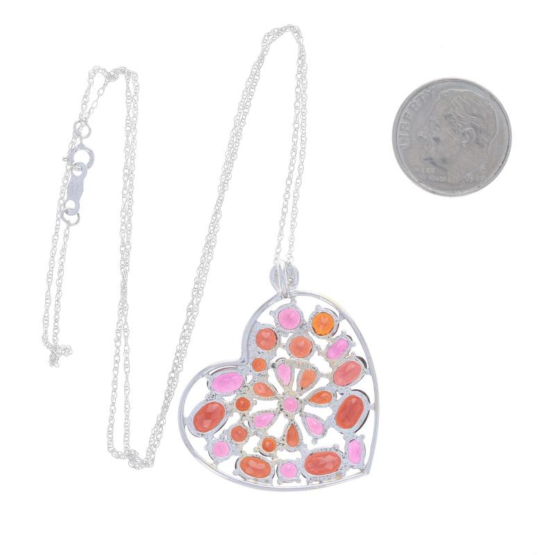 Collana a cuore in oro bianco con granato e diamanti da 18