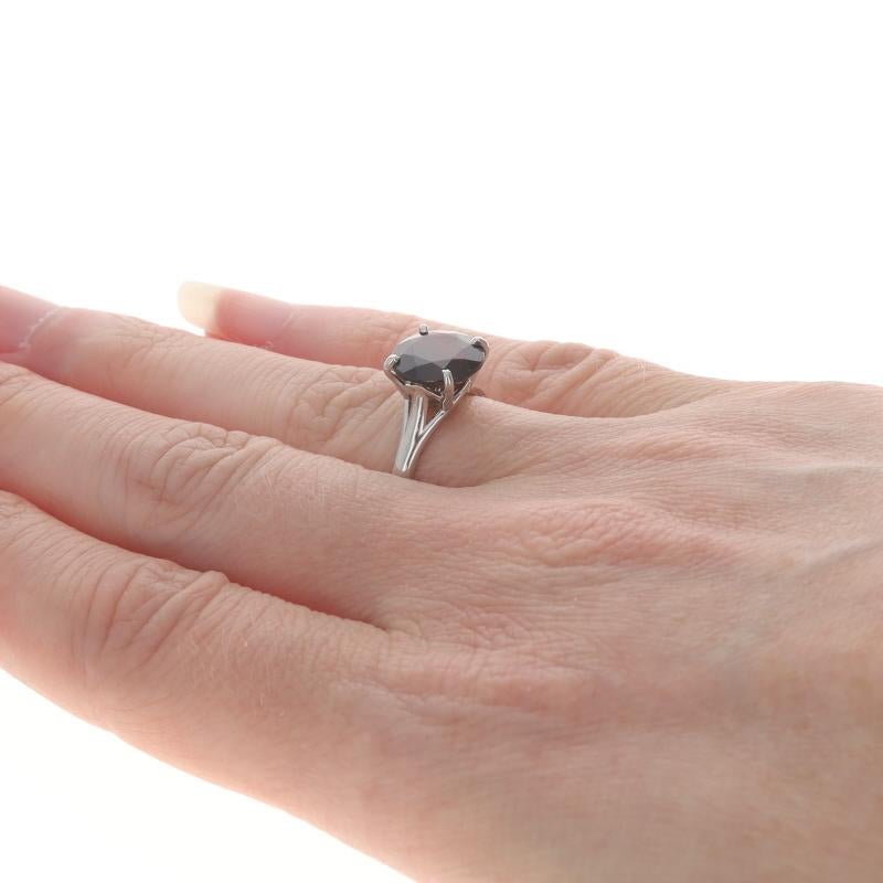 Bague de fiançailles solitaire en or blanc 14 carats avec grenat rond 2,61 carats Pour femmes en vente