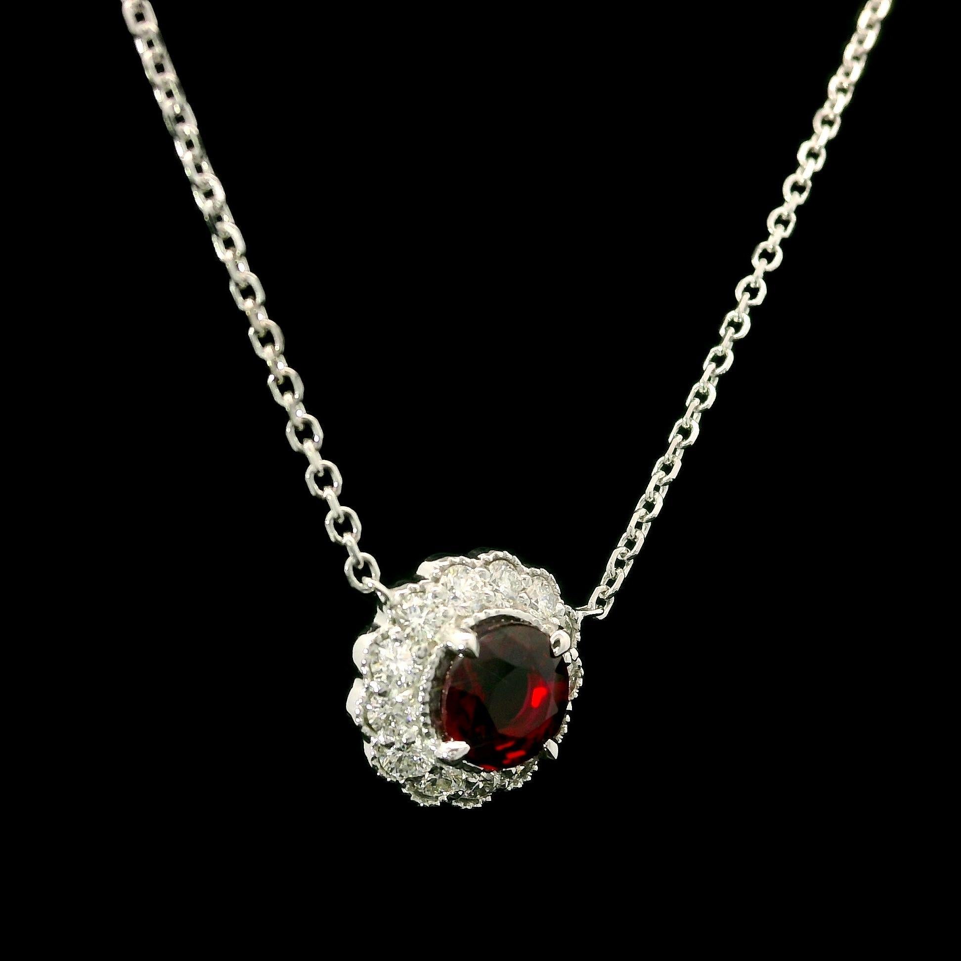 Taglio brillante Collana con ciondolo a fiore in oro bianco GIA 0,92ctw rubino rotondo e diamante in vendita