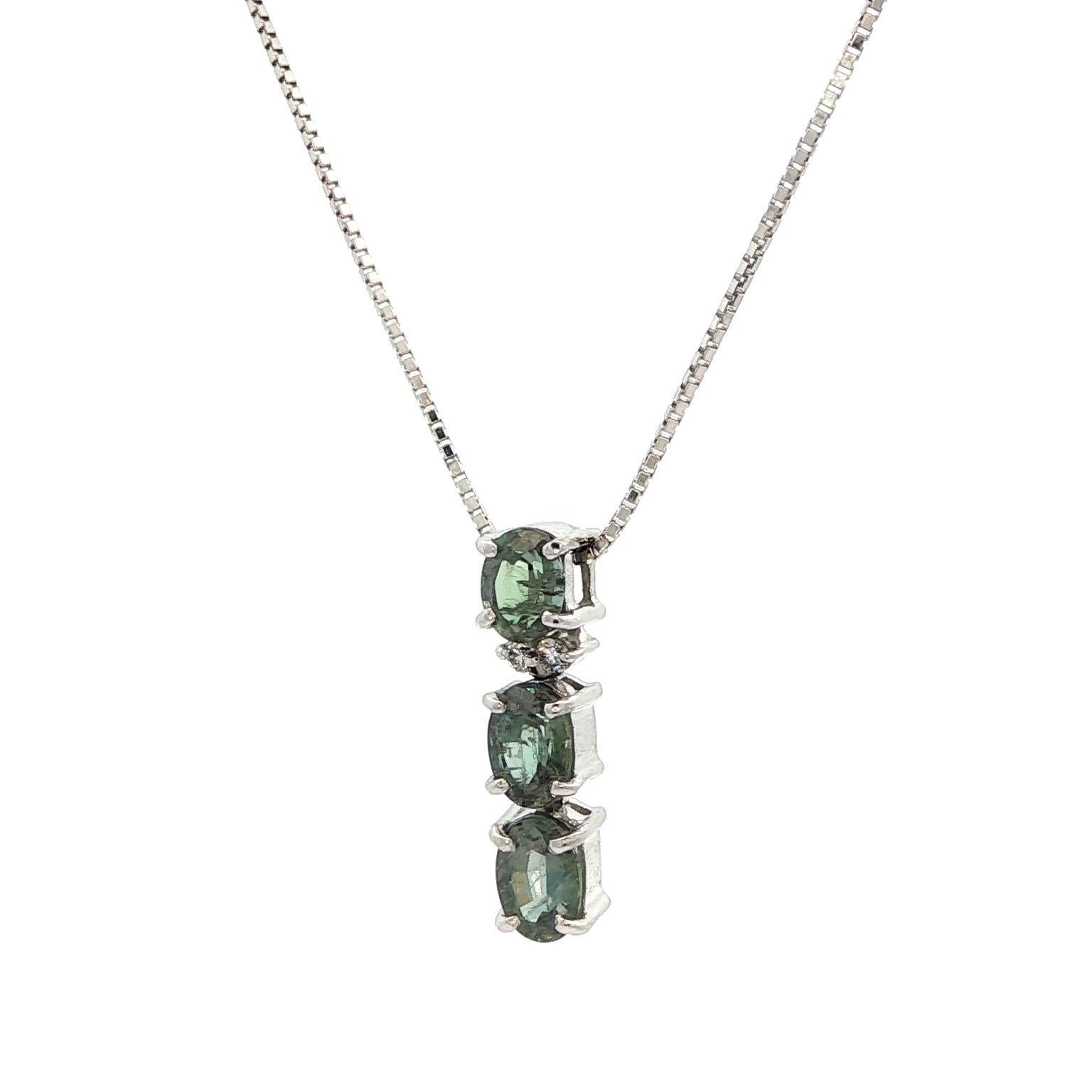 White Gold GIA 1.27ctw Oval Brazil Alexandrite Diamond 3 Stone Pendant Necklace For Sale 2