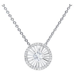 Retro White Gold Halo Pendant with Diamond on the Center