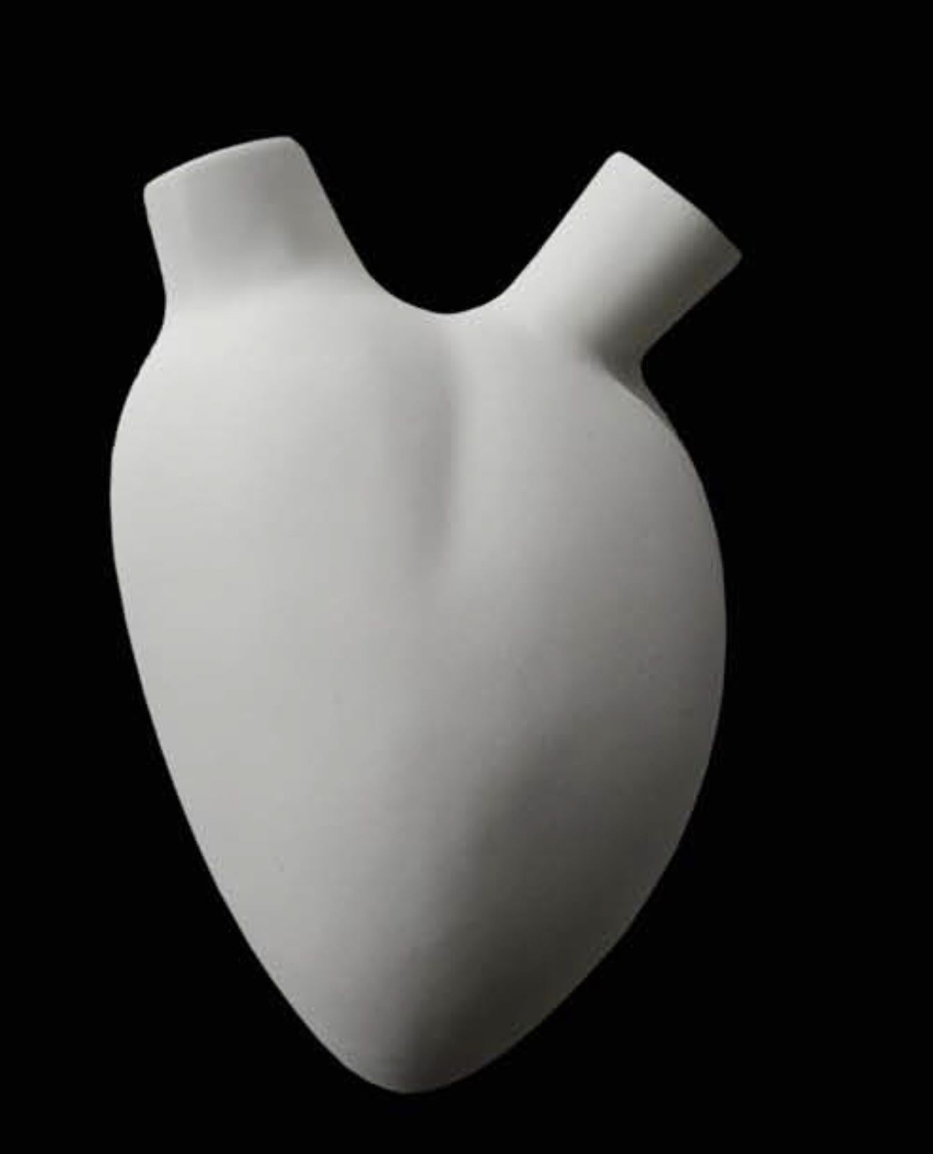 Ensemble de 5 vases en forme de cœur « or blanc », fabriqués à la main en Italie, 2021, peints à la main Neuf - En vente à San Miniato PI, IT