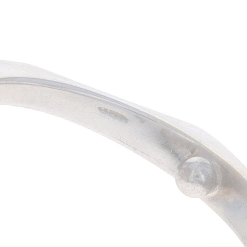 Anillo de oro blanco con jadeíta y diamantes 14k Cabujón ovalado 20.09ctw Halo en venta 1