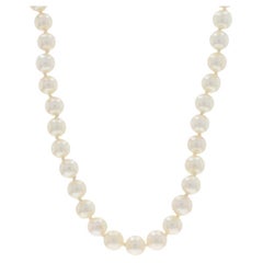 White Gold Knotted Strand Pearl Necklace 17 3/4" - 14k