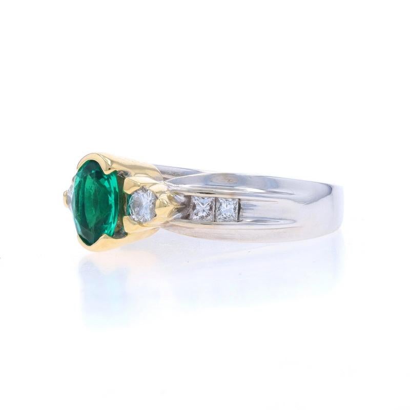 White Gold Lab-Created Emerald & Diamond Ring - 14k Oval 1.17ctw In Excellent Condition For Sale In Greensboro, NC