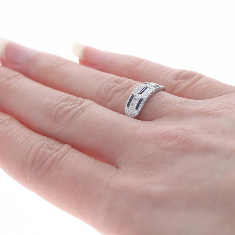Women's White Gold Lab Created Sapphire & Diamond Art Deco Band18k Vintage Ring Sz 6 3/4 For Sale