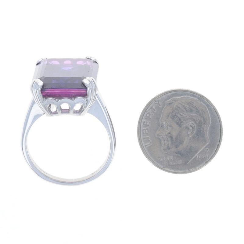 White Gold Lab Created Sapphire Vintage Solitaire Ring - 10k Emerald 16.40ct For Sale 1