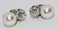White Gold, Ladies Diamond Stud Earrings with Pearls
