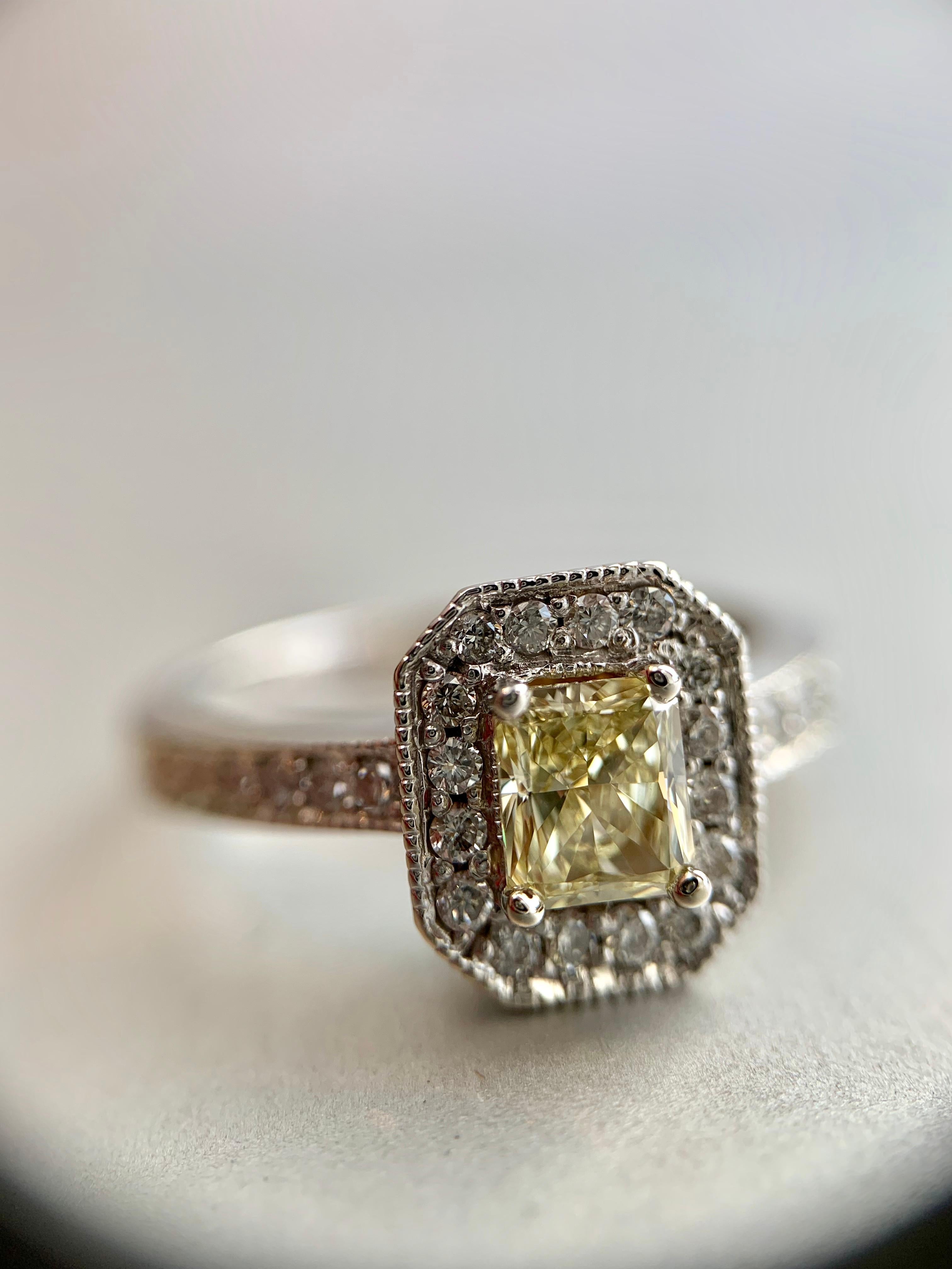 White Gold Light Yellow Radiant Diamond Halo Ring For Sale 2