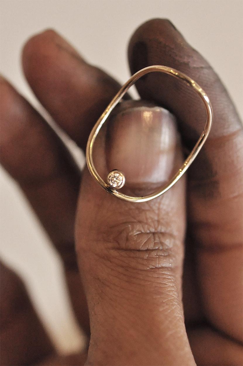 White Gold Minimalist Diamond Statement Ring In New Condition For Sale In Westlake Village, CA