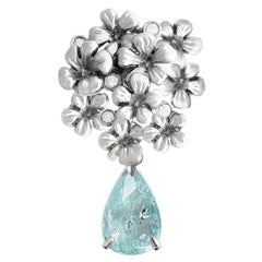 Broche de Oro Blanco Estilo Moderno con Diamantes y Turmalina Paraiba