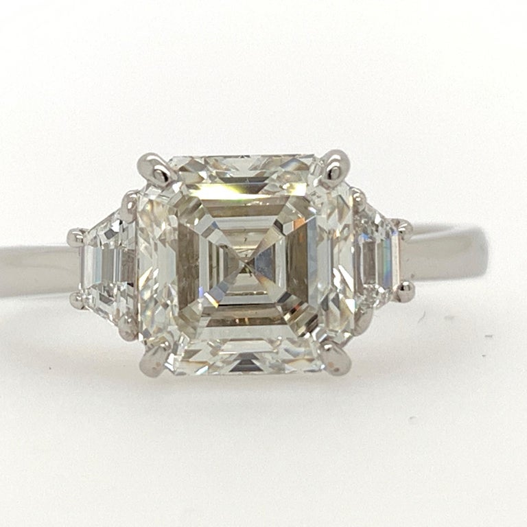 Square Emerald Cut Diamond Ring GIA 2.11 Carat I VS2 For Sale at 1stdibs