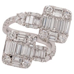Anello in oro bianco con diamanti naturali a taglio misto