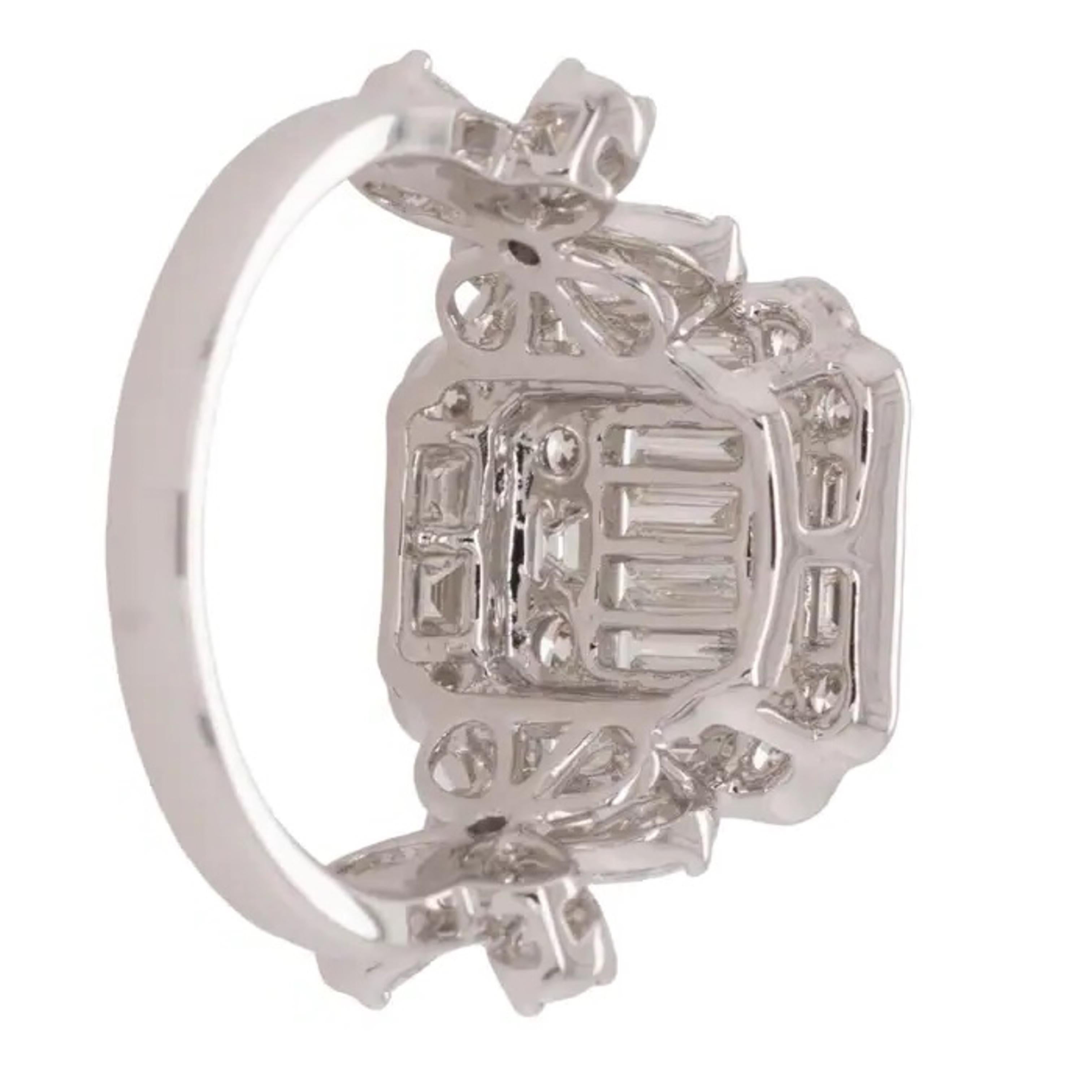 Anillo de oro blanco con diamantes florales de talla mixta natural en venta 2