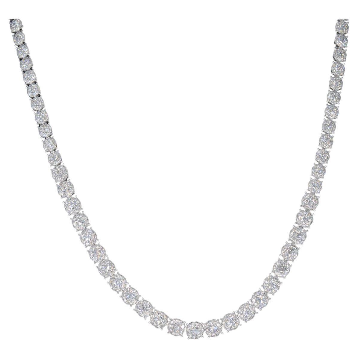 White gold necklace with diamonds 10.00 carat For Sale