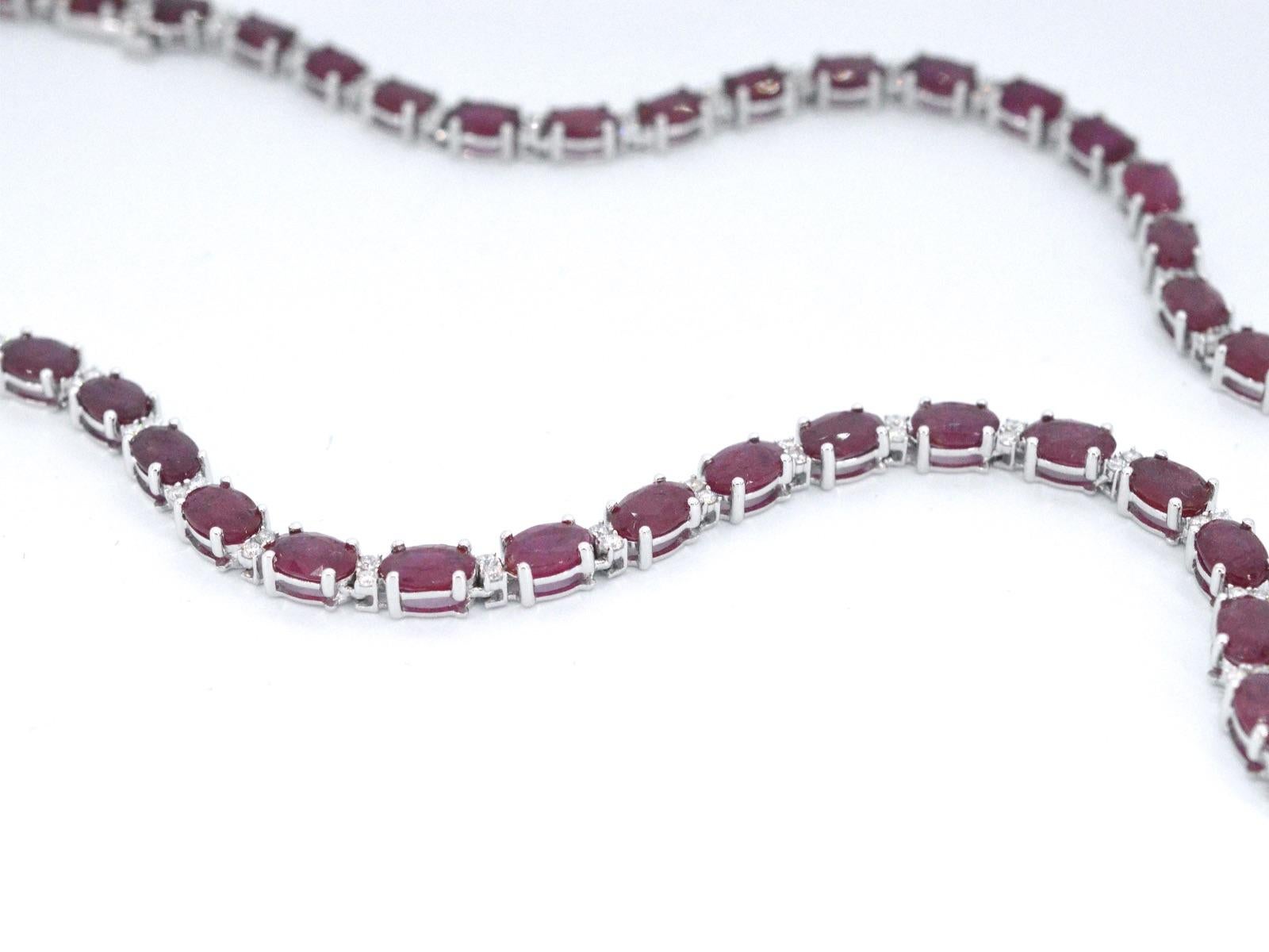 Women's White Gold Necklace with Diamonds and Ruby For Sale