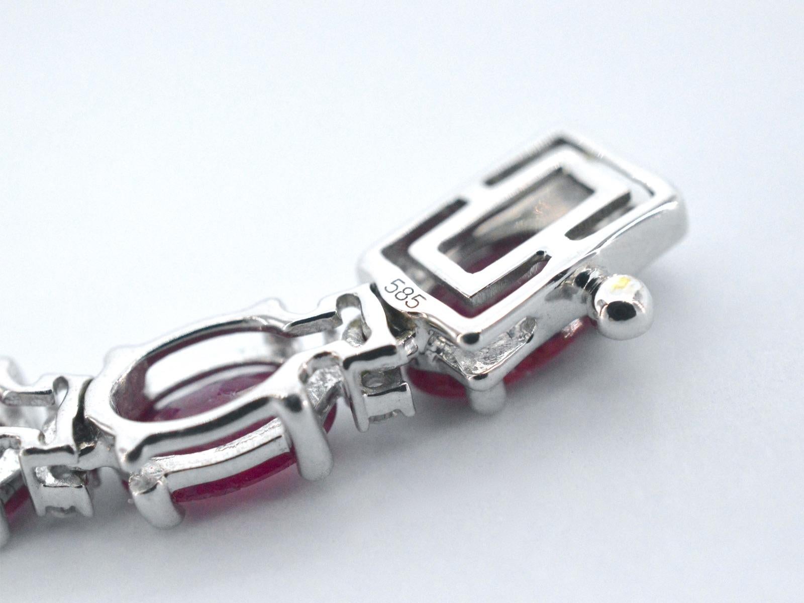 White Gold Necklace with Diamonds and Ruby For Sale 2