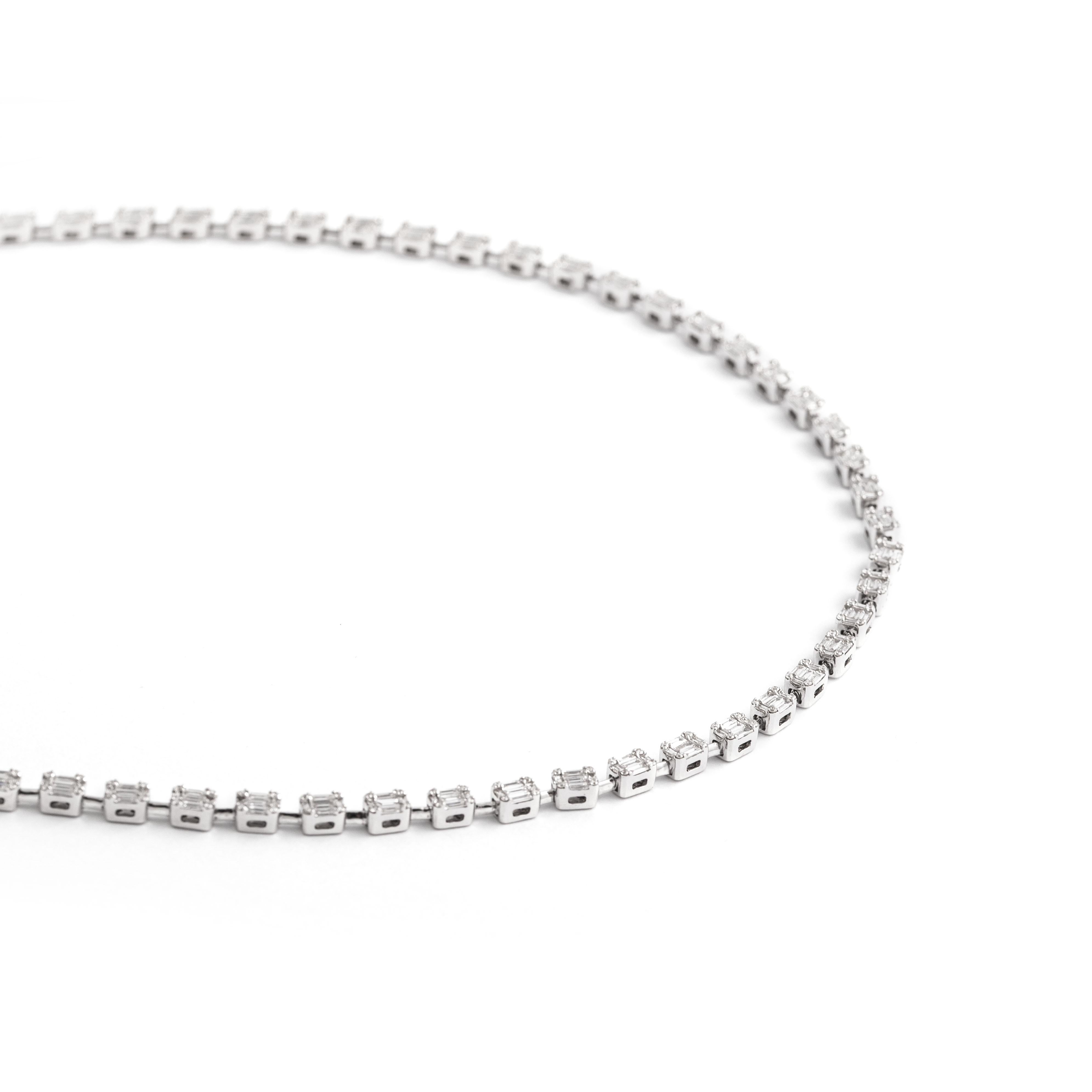 Weißgold-Halskette mit Diamanten im Zustand „Neu“ im Angebot in Geneva, CH