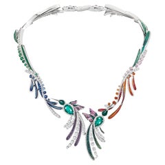 Or blanc  Collier d'émeraudes, saphirs, malachite et diamants blancs