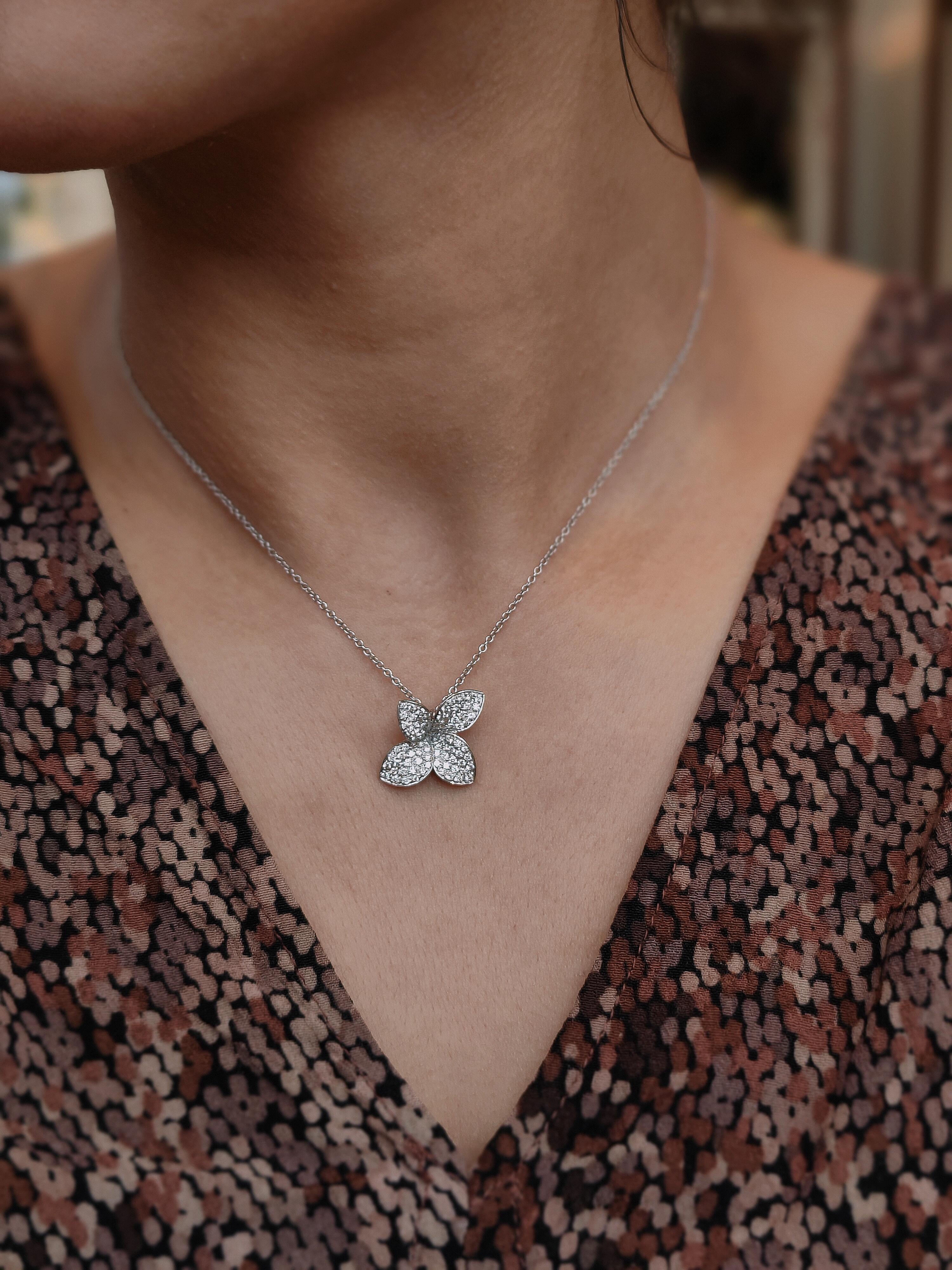 Modern White Gold Necklace with Leaf Pave Diamond Pendant by Pasquale Bruni For Sale