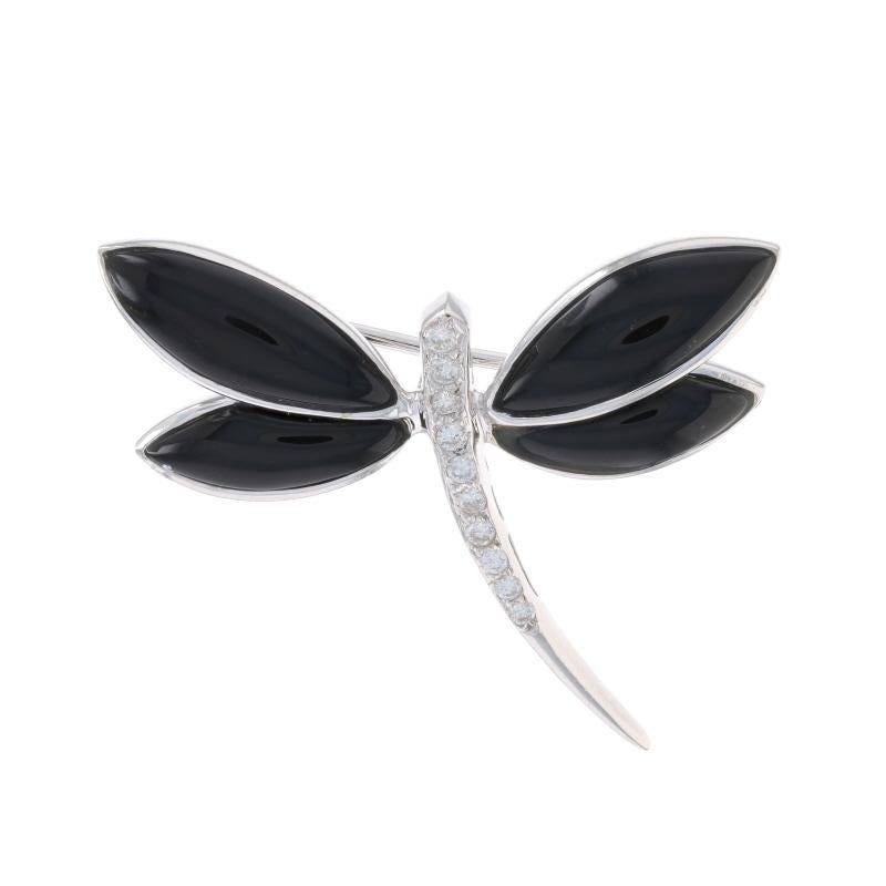 Contenu métallique : Or blanc 18k

Informations sur les pierres

Onyx naturel
Taille : Cabochon Marquise
Couleur : Noir

Diamants naturels
Carat(s) : 0.16ctw
Coupe : Brillant rond
Couleur : G - H
Clarté : VS2 - SI1

Total des carats : .16ctw

Type