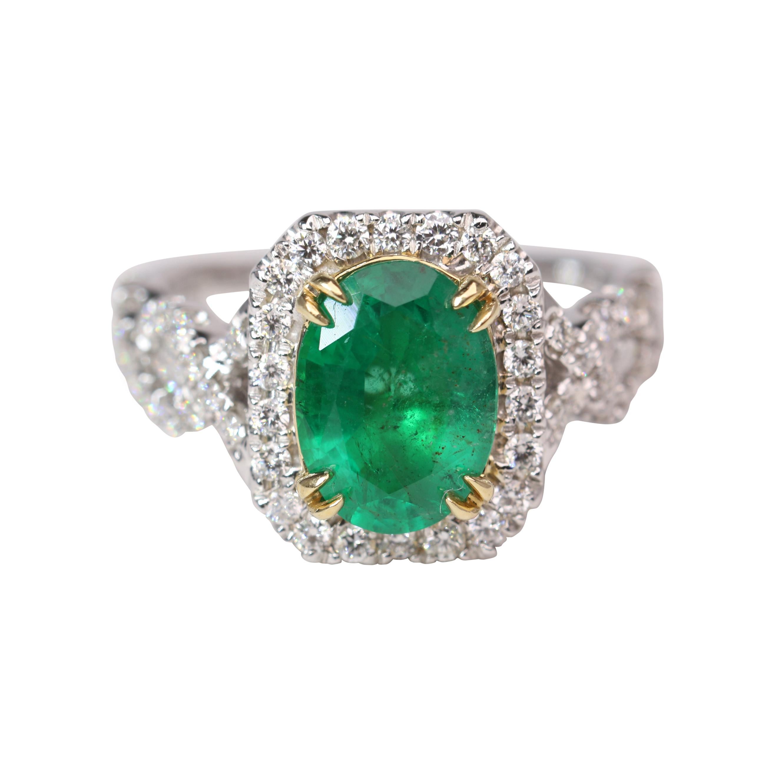 White Gold Oval Cut Emerald Ring
