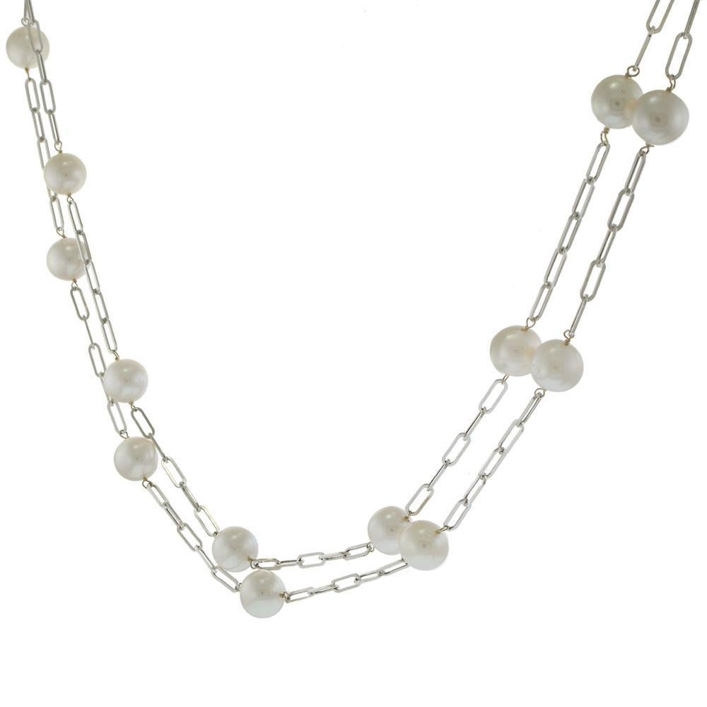 Moderne Collier de perles en or blanc avec chaîne en forme de trombones en vente