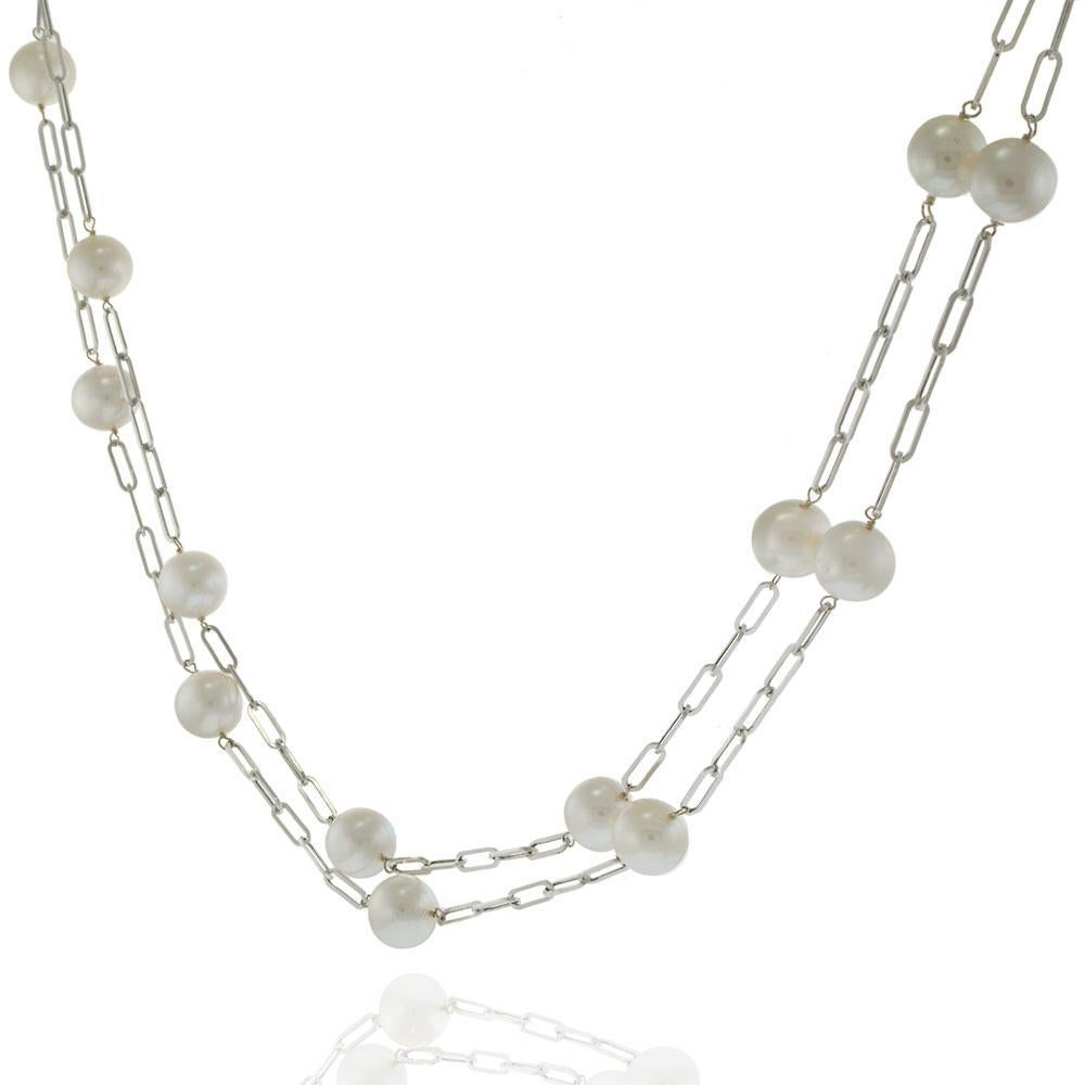 Taille ronde Collier de perles en or blanc avec chaîne en forme de trombones en vente
