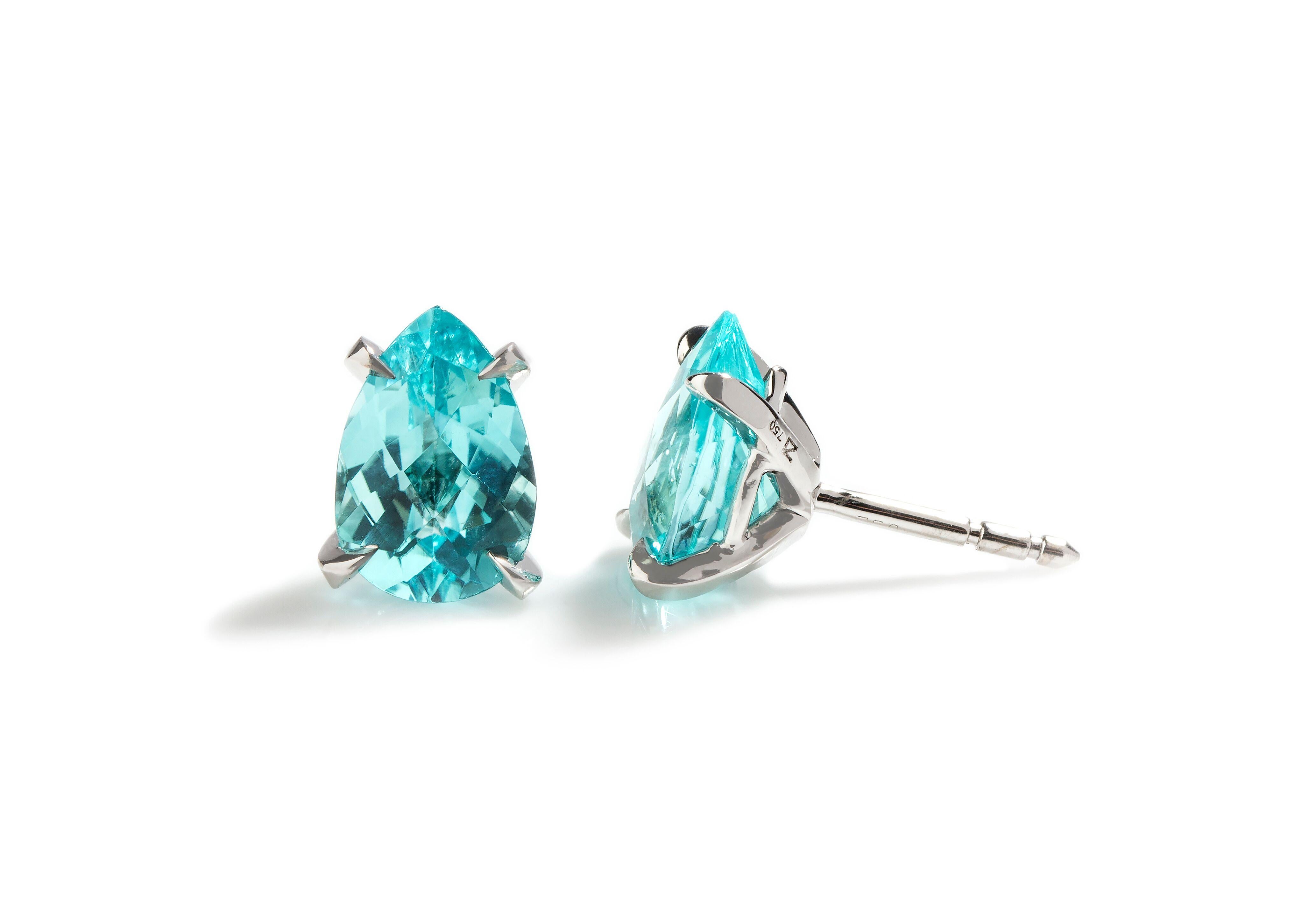 18K White Gold Earrings Paraiba Tourmaline (3.54ct) 
Ref: EB06-319
Beautiful, Signature Paraiba Tourmaline stud Earrings
*If you require any bespoke changes (different type of metal/gemstones/cut/sizing) or you would like to see the whole collection