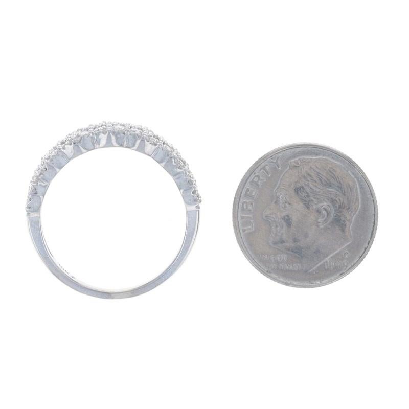 Women's White Gold Pave Diamond Cluster Cocktail Band - 10k Rd 1.00ctw Scallop Edge Ring For Sale