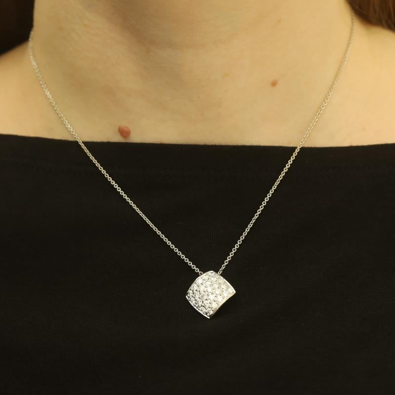 Collana a grappolo di diamanti in oro bianco da 16
