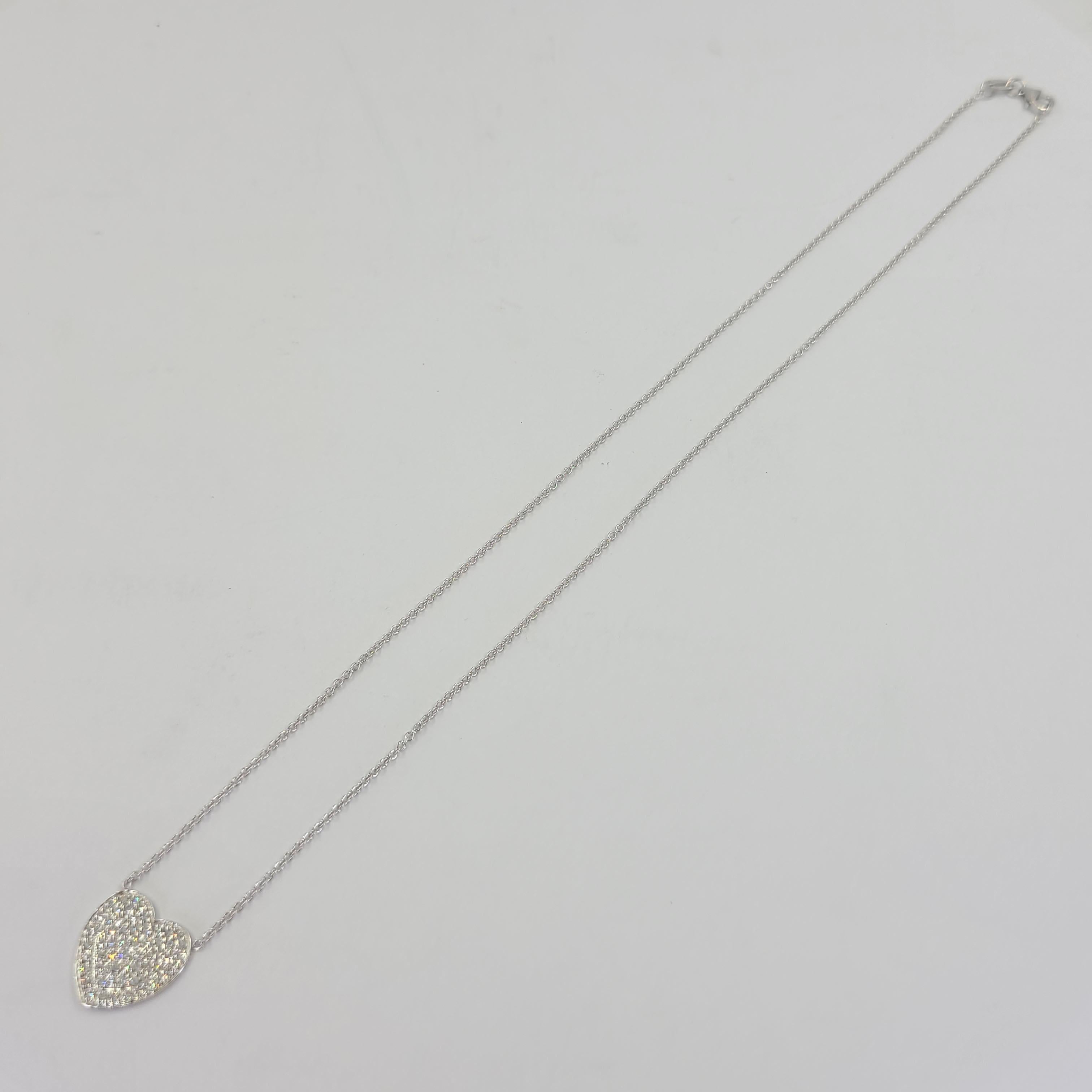 Weißgold Pave Diamant Herz Halskette (Rundschliff)