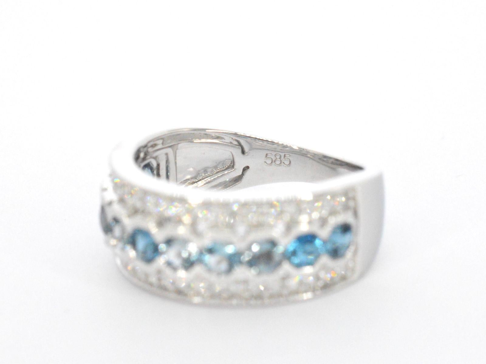 White Gold Pave Ring with Diamonds and Topaz For Sale 3
