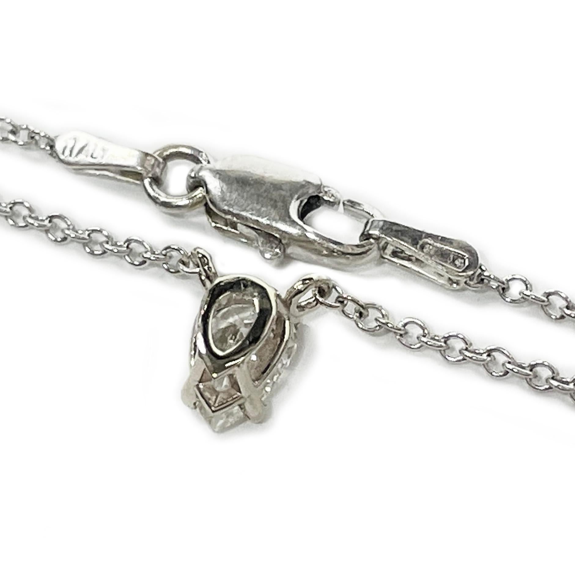 Collar Colgante Solitario de Diamantes en Forma de Pera de Oro Blanco, 0.35ct Corte pera en venta