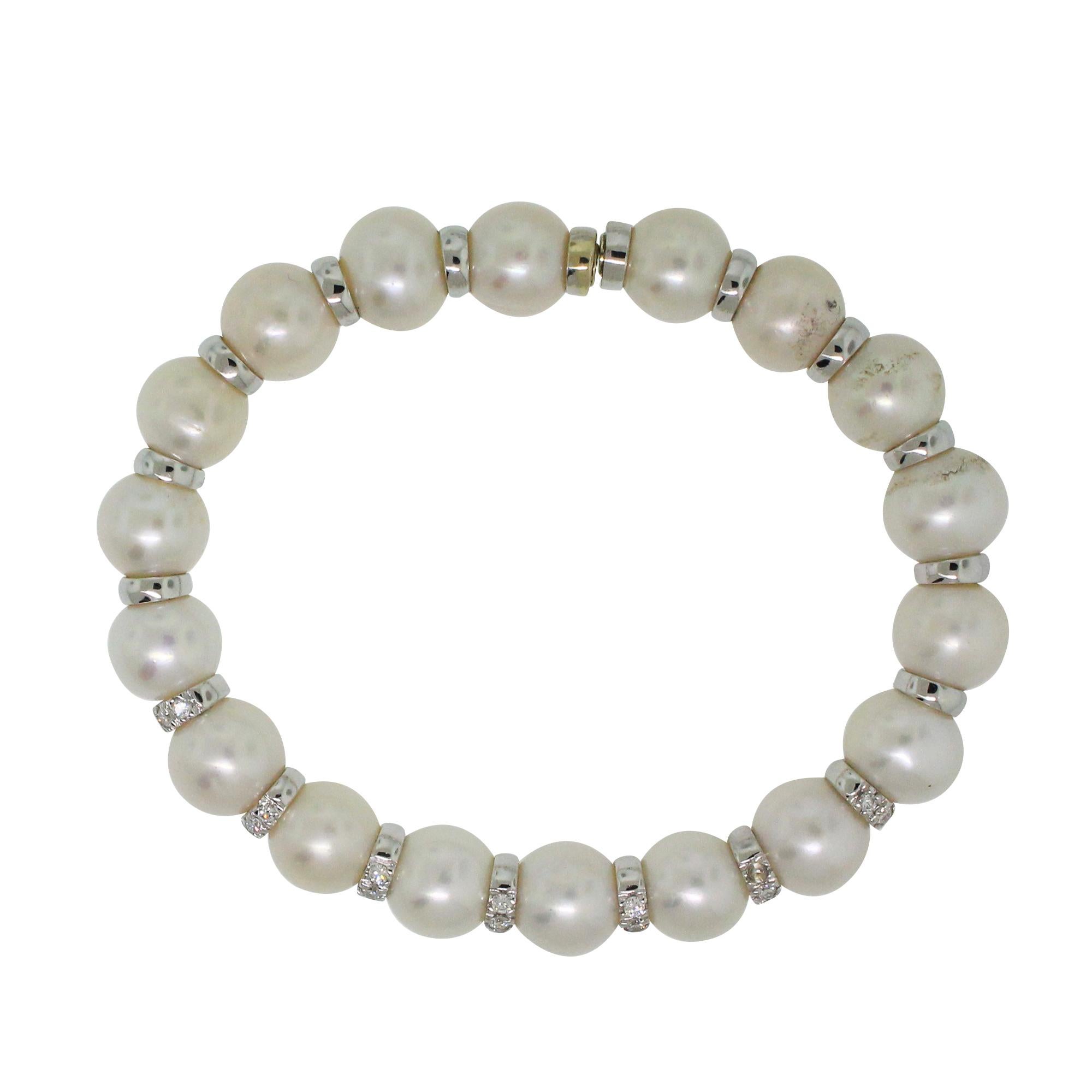 White Gold Pearl Bracelet In Excellent Condition For Sale In Boca Raton, FL
