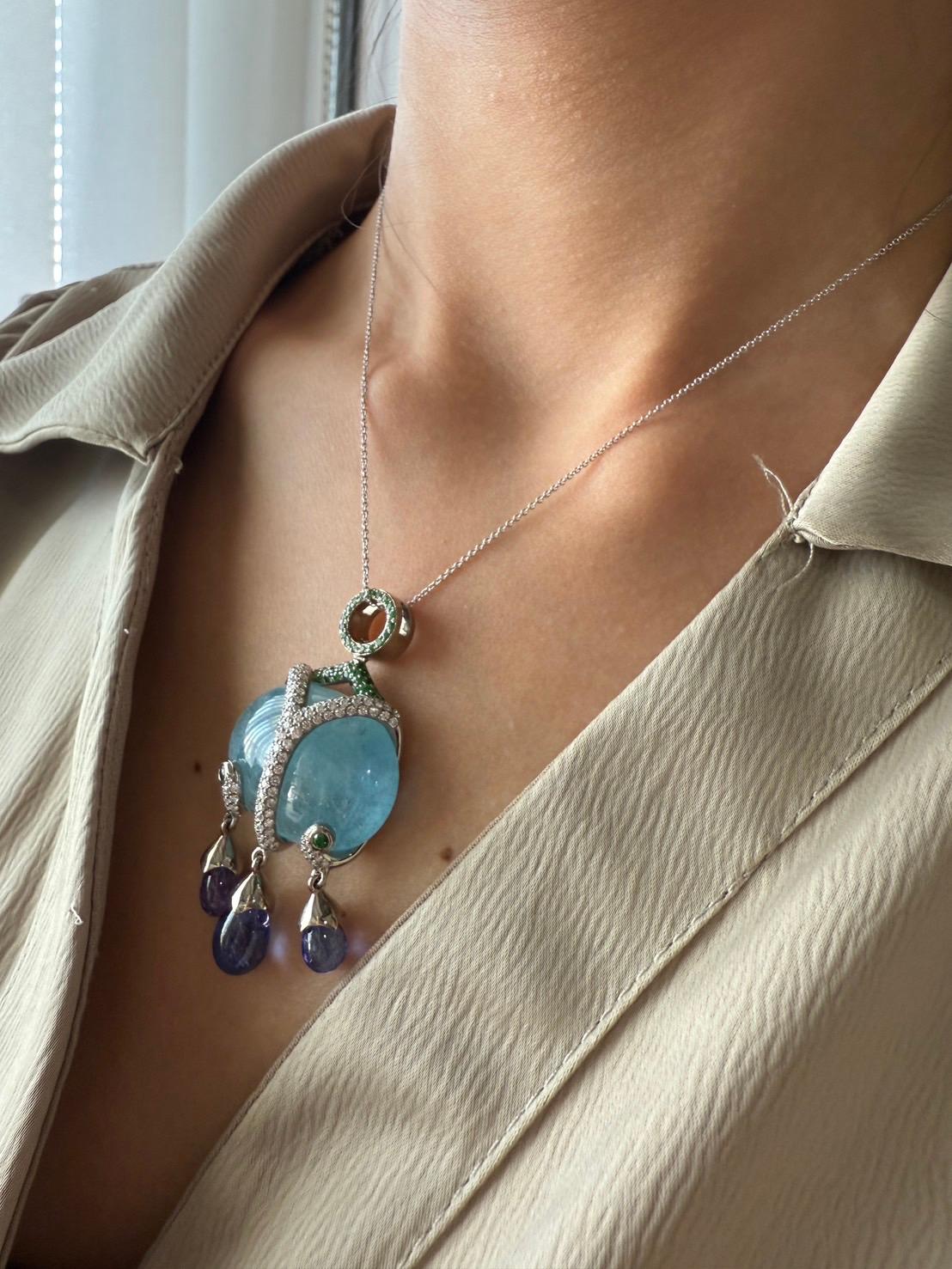 White Gold Pendant in 18K with Diamonds, Aquamarine, Tanzanites and Tsavorites For Sale 10