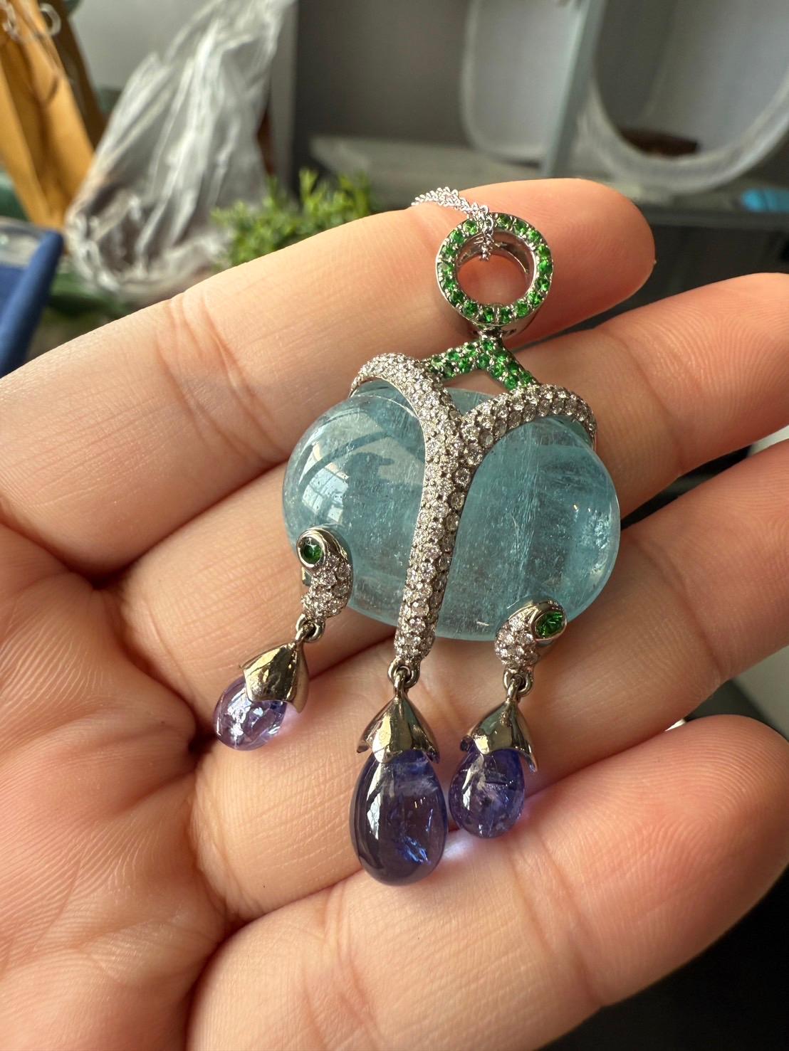 White Gold Pendant in 18K with Diamonds, Aquamarine, Tanzanites and Tsavorites For Sale 1
