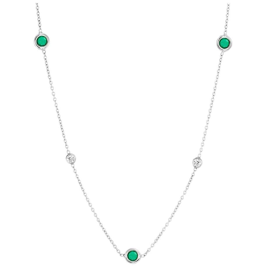 White Gold Pendant Necklace with Five-Bezel Set Emerald and Diamond
